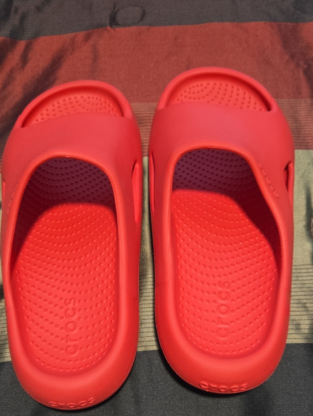 CROCS Slide Sandals in Bright Red